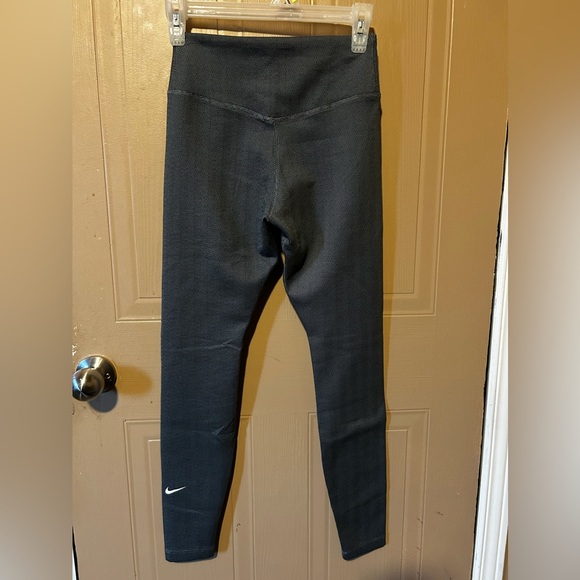 Nike track pants - Picture 2 of 3